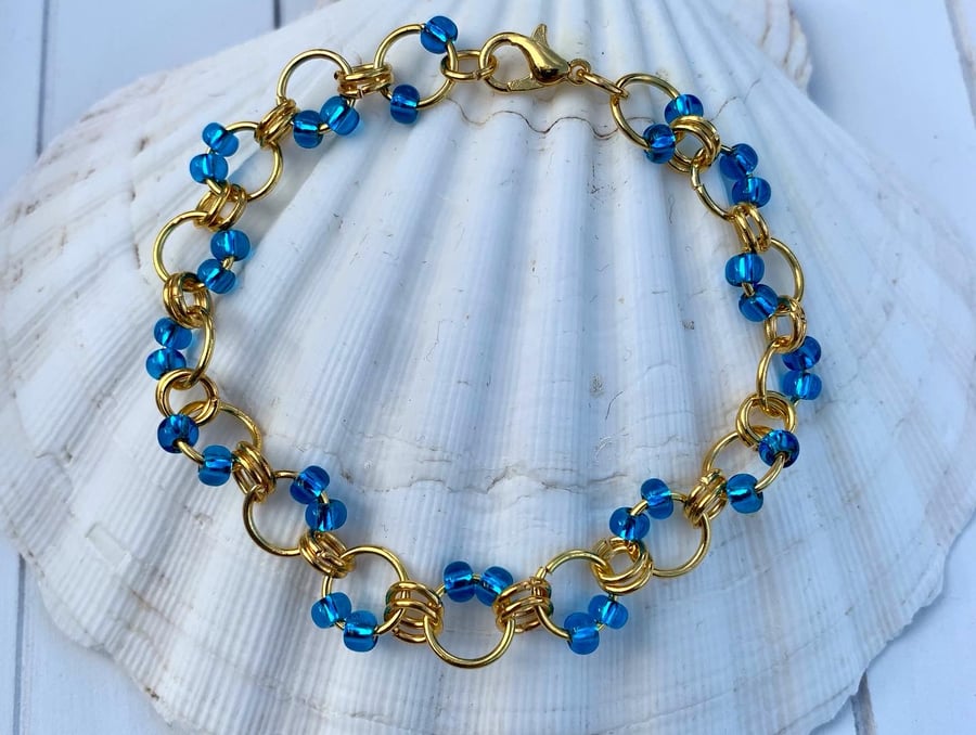 Handmade Chainmaille Style Bracelet in Gold & Turquoise