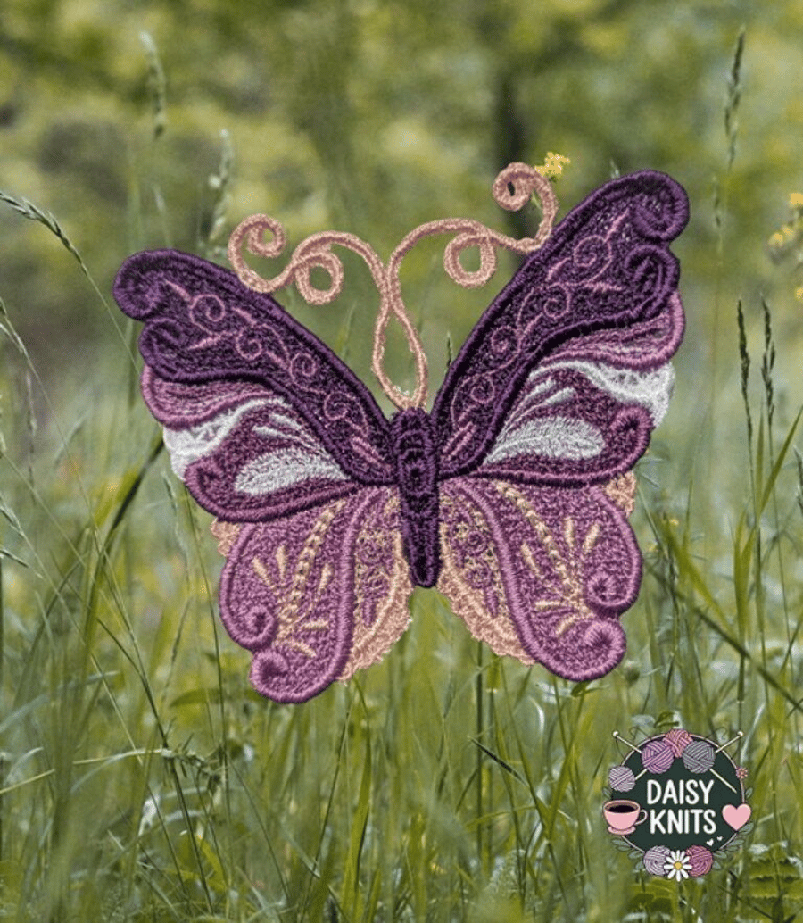 Butterfly Brooch – Free Standing Lace Embroidery