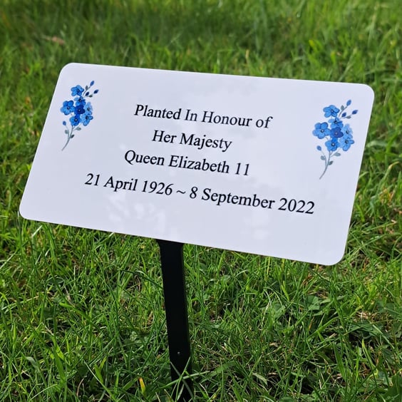 Queen Memorial plaque Garden  Marker, Queen Elizabeth  Garden Remembrance Plaque