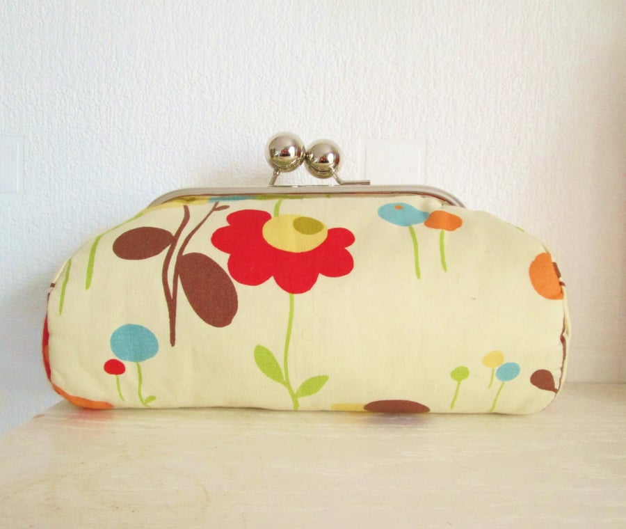 ONE DAY SALE Moda  Clutch Bag  Make up Purse