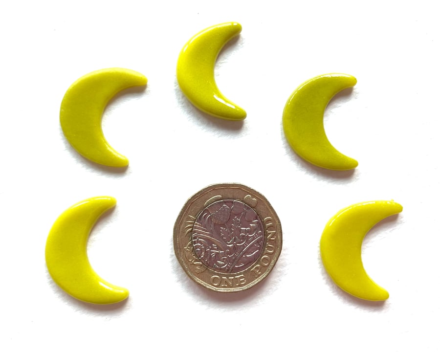 Pack of 5 bigger yellow New Moons made with Bullseye 90coe glass