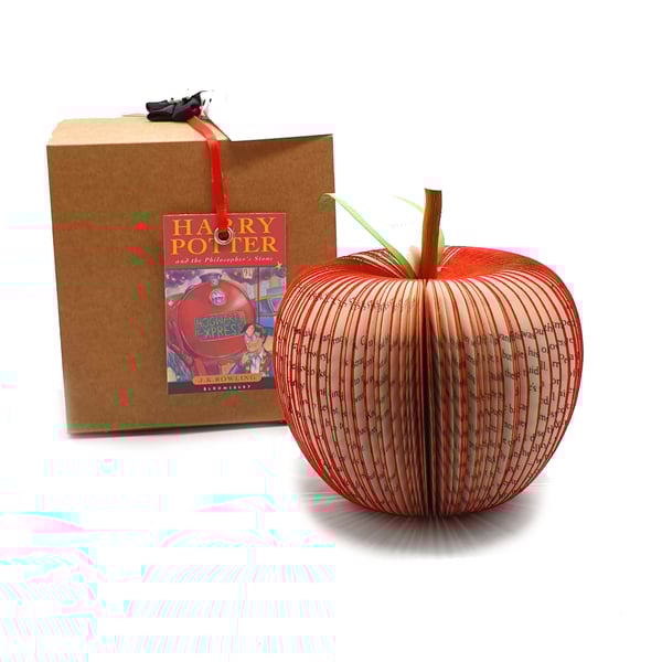Personalised Harry Potter Book Gift - Book Art Apple