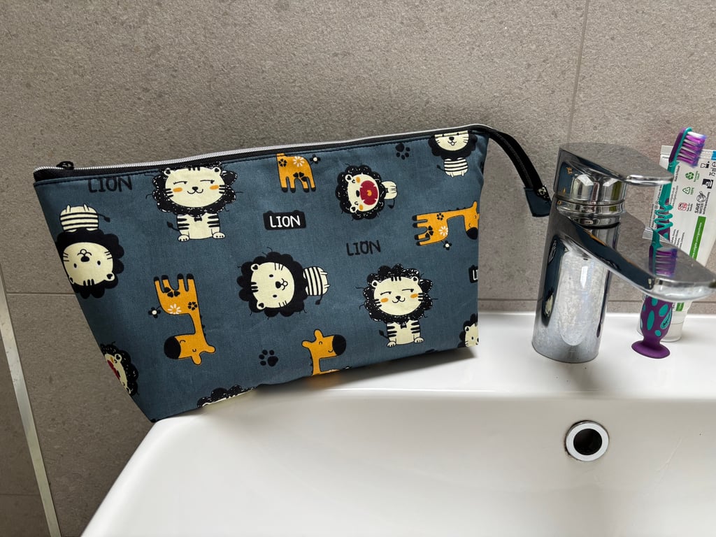 Child’s washbag, child’s toiletries bag