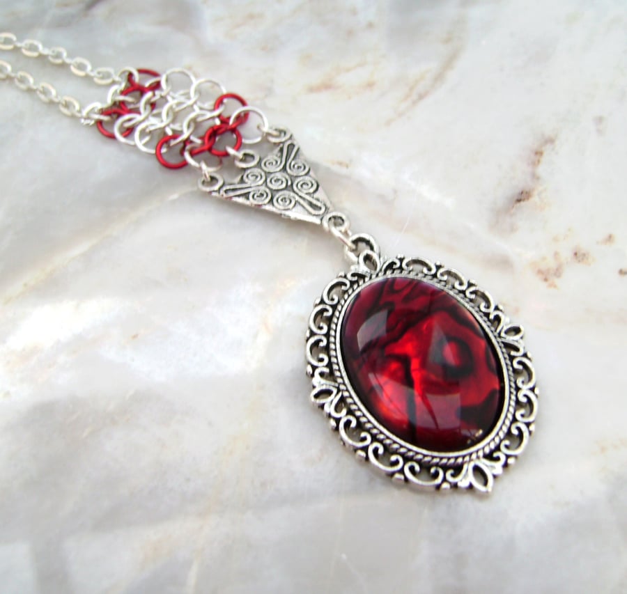 Paua Shell Red Chainmail Necklace
