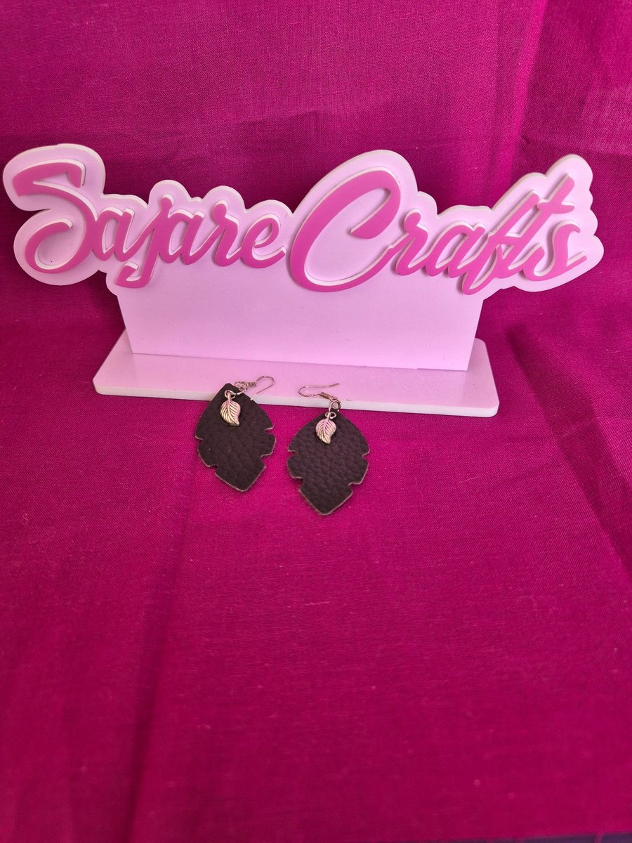 Dangle Earrings 