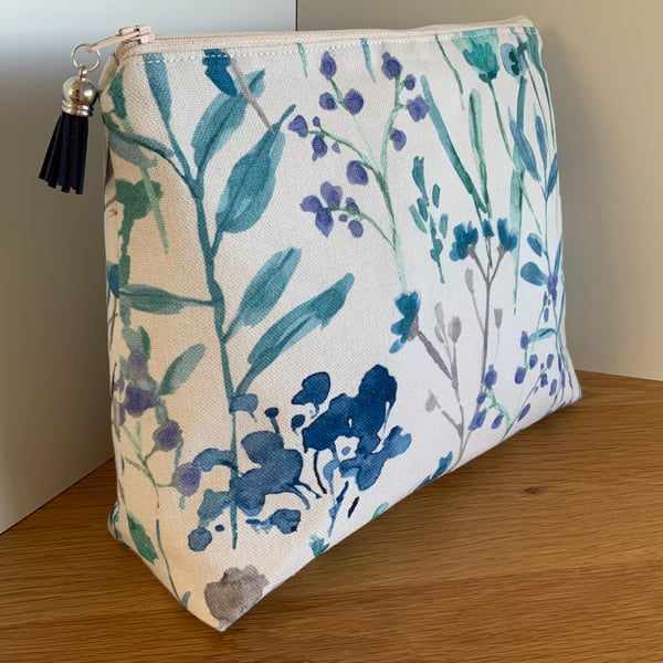 Toiletry Bag, Large Cosmetic Bag, Make Up Bag, Travel Bag, Cosmetic Purse