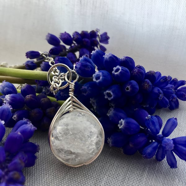 Quartz pendant