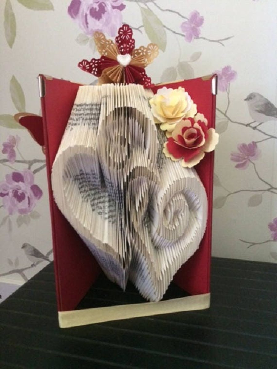 Swirly Hearts Book Art (completed book fold) - FREE DELIVERY