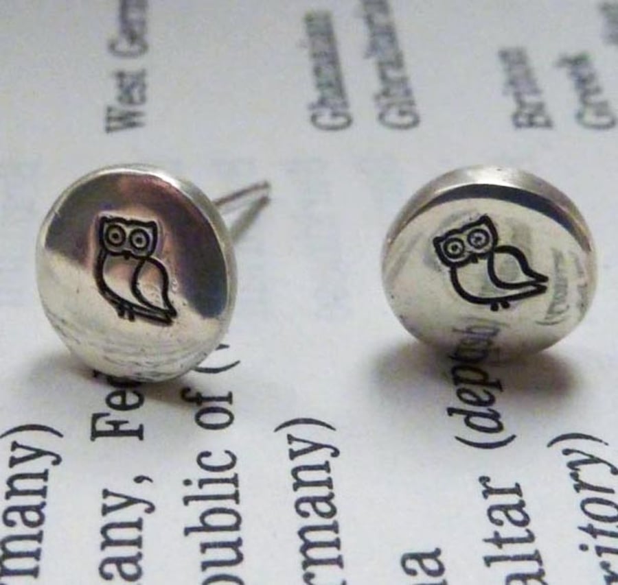 Owl studs