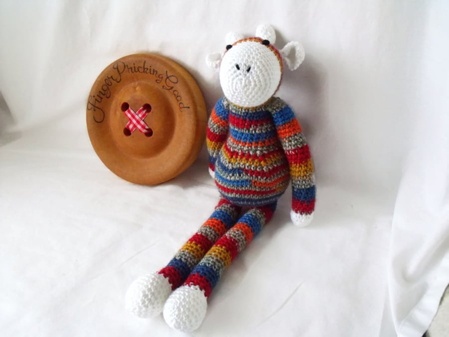 crocheted multicoloured giraffe, crocheted wildlife animal