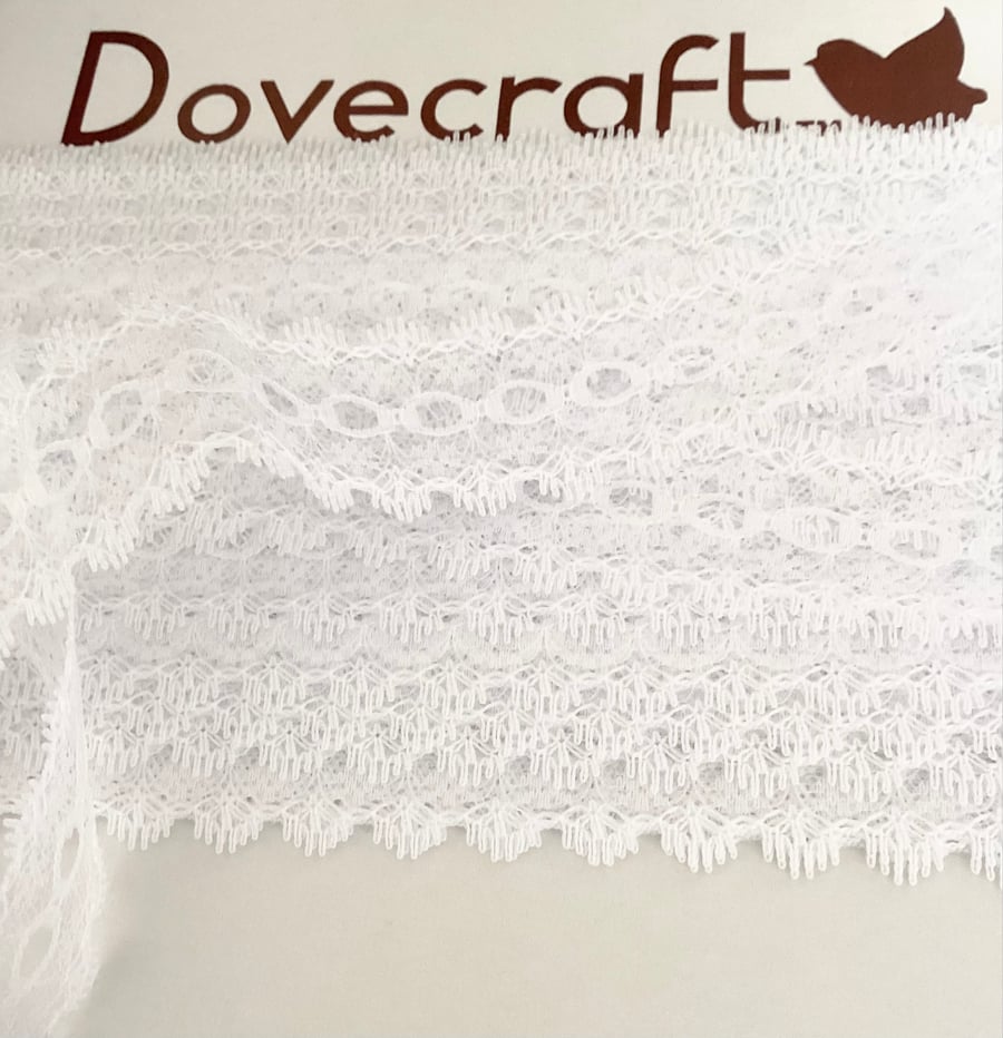White Eyelet knitting knit in lace 35mm x 2 metres 