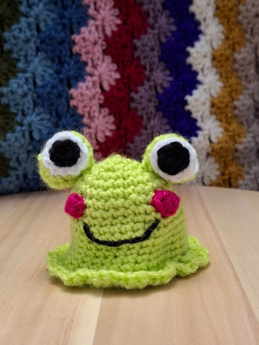 Mood friend happy or sad,  reversable 