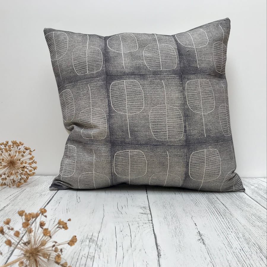 Hand Printed Organic Cotton Square Cushion  - FOLKI - Lavender