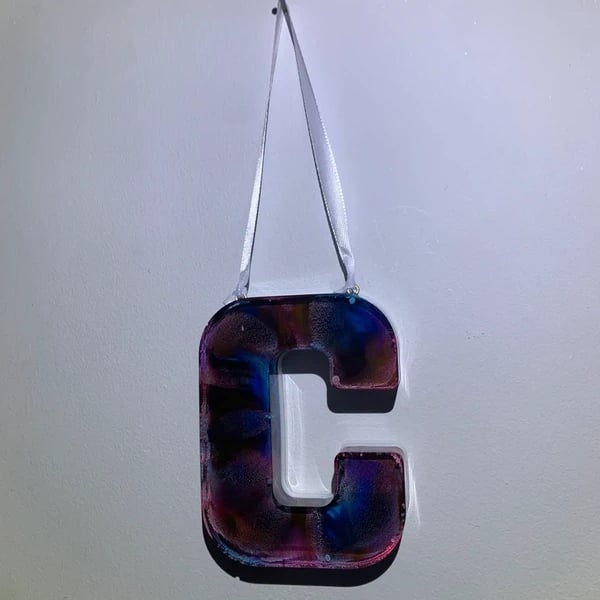 hanging letter
