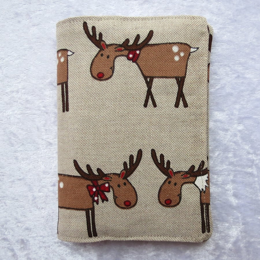 Passport Cover.  Passport sleeve.  Reindeer design.