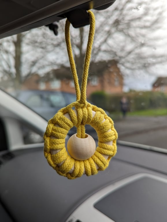 Macrame car diffuser - yellow
