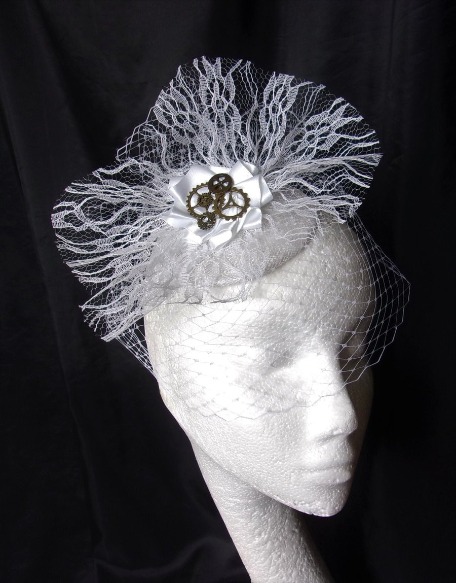 White Steampunk Bridal Hat Veiled Lace Vintage Style Fascinator with Cogs 
