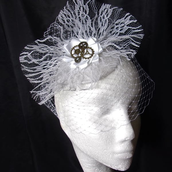 White Steampunk Bridal Hat Veiled Lace Vintage Style Fascinator with Cogs 