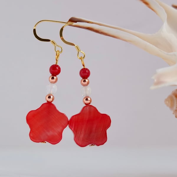 Red Mother Of Pearl Flower Shaped Earrings.
