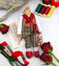 Cranberry, A Gentleman Christmas Mouse - Image 2