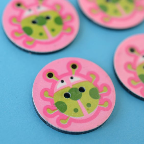 Ladybird Buttons Pink Green Plastic 6pk 25mm (P4)