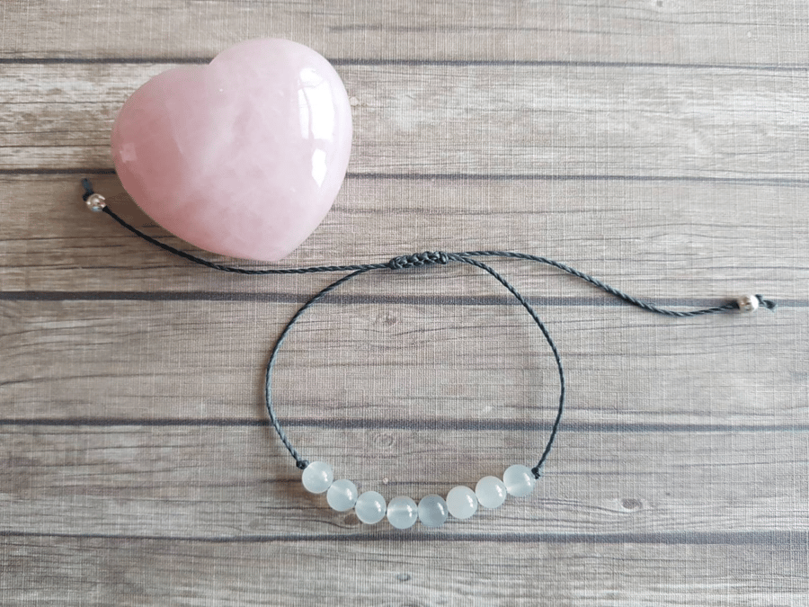 Moonstone bracelet - new beginnings, inner growth, self-discovery, intuition