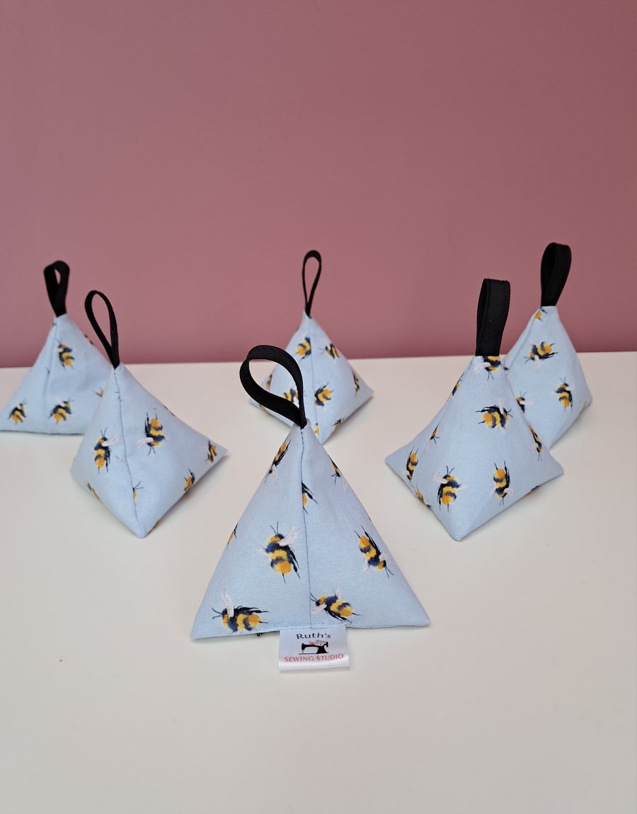 Bee fabric weights