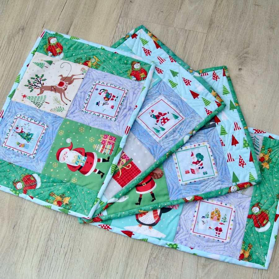 Placemats - Set of four Festive quilted placemats