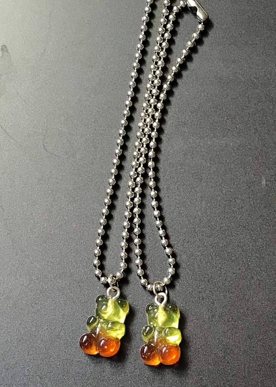 Honeyed Gummy Bear necklace and bracelet set