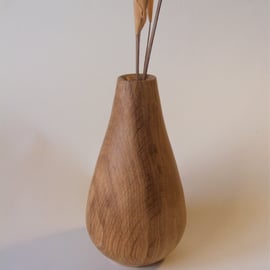 Oak twig pot