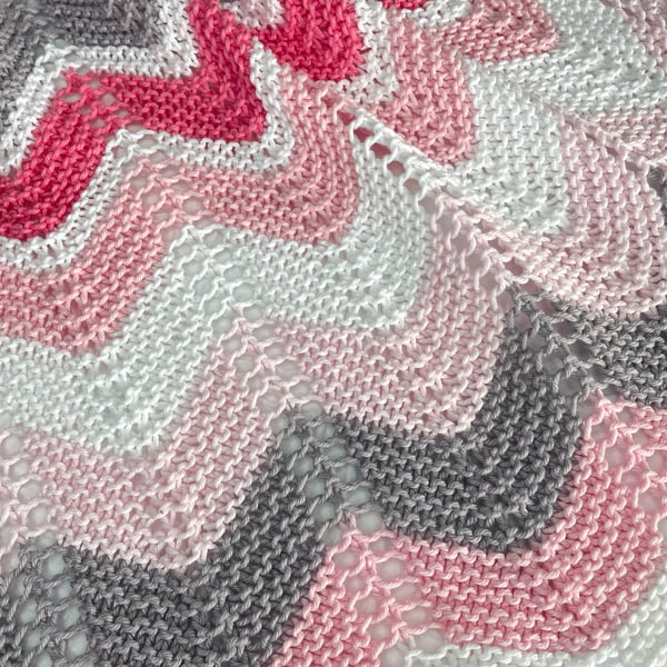 Pink, grey and white striped baby blanket in 100% cotton 