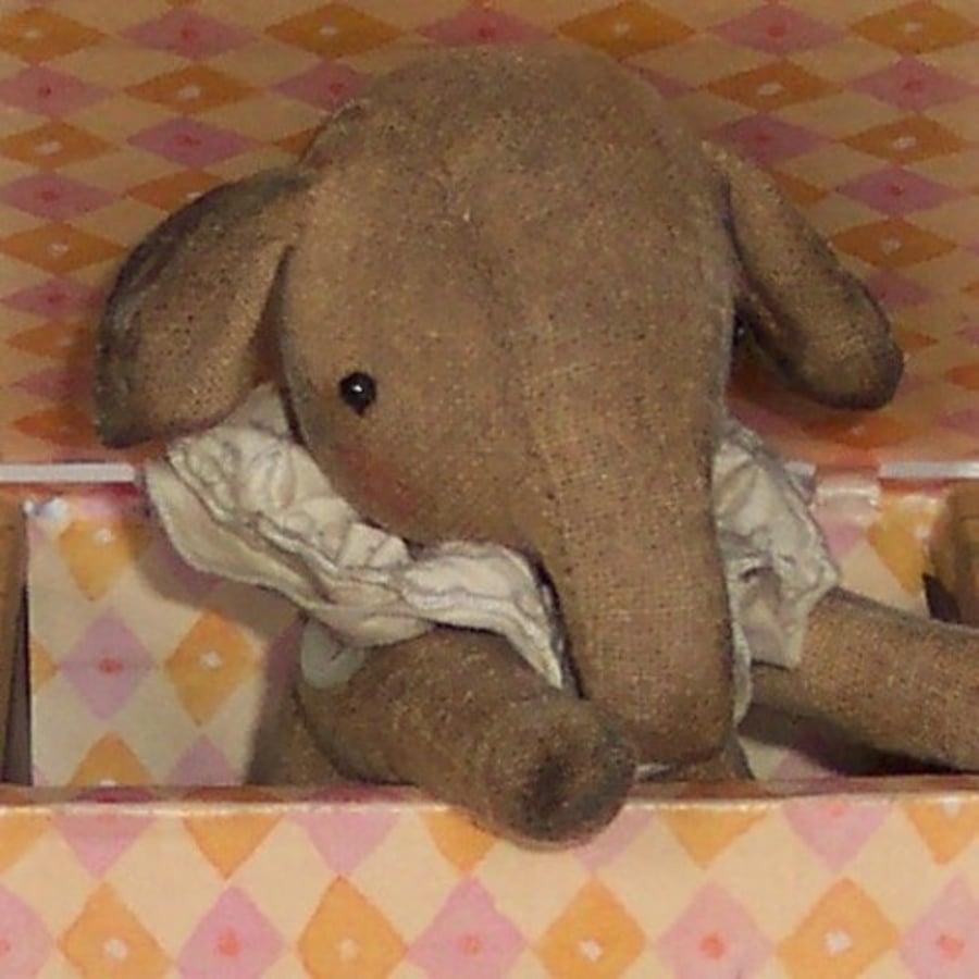 Ellie,One Shy Elephant