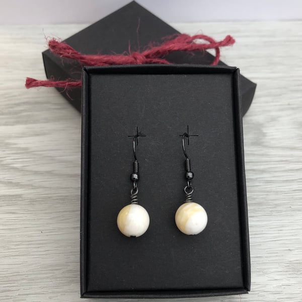 White & yellow clam shell earrings