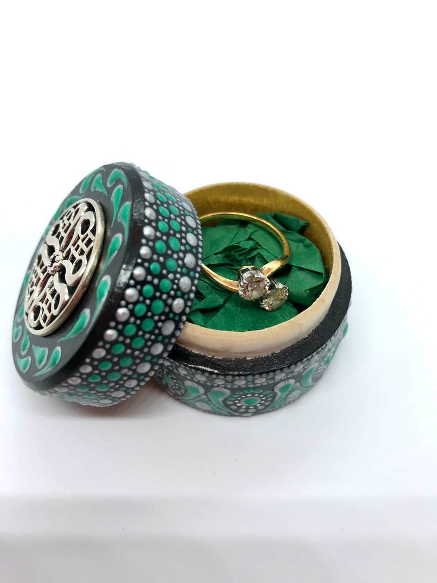 Emerald Green Ring Box