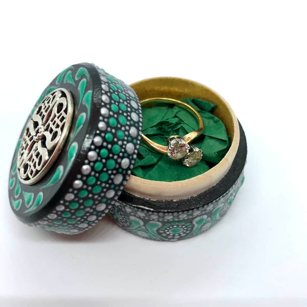 Emerald Green Ring Box
