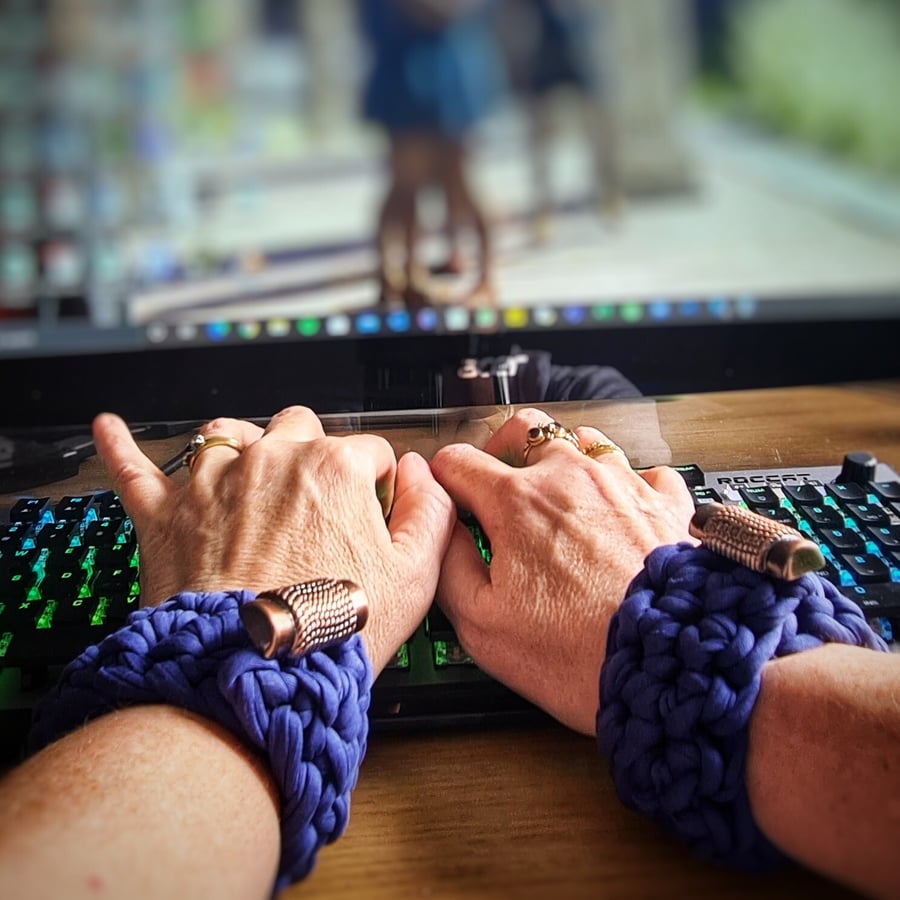 Stylish computer keyboard and mouse wrist pads - set of two