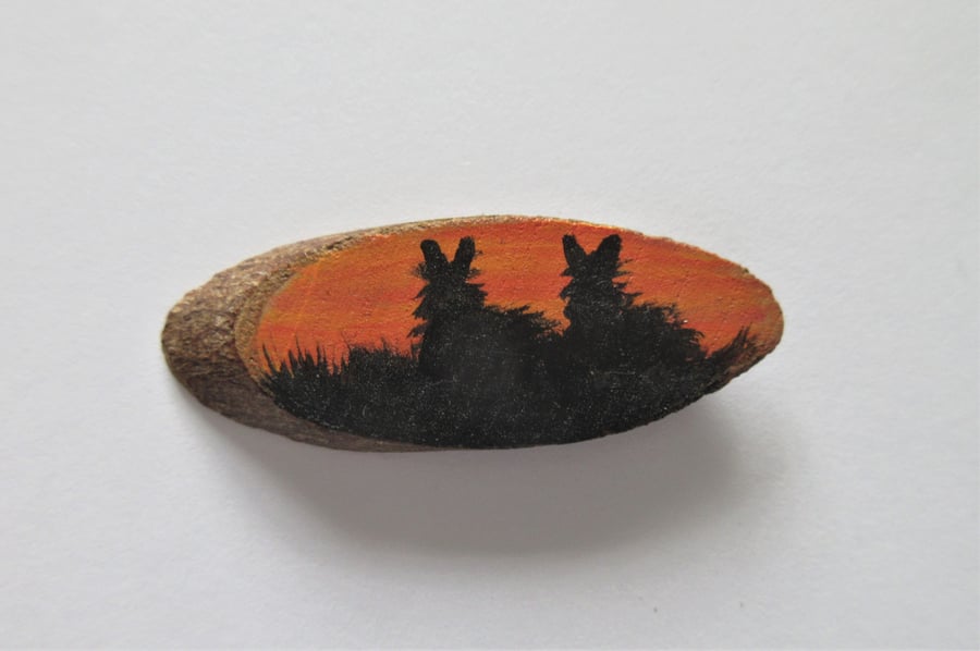 Dolls House Miniature Wooden Plaque Bunny Rabbit Picture Wood Slice