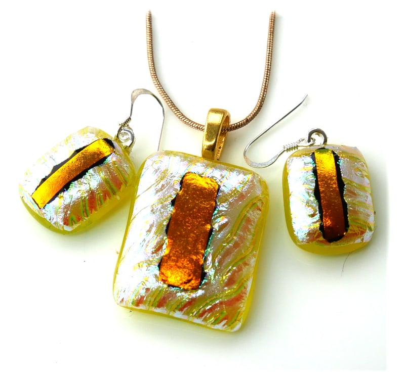 Dichroic Glass 117 Pendant Earring Set Gold Lemon Plated Chain