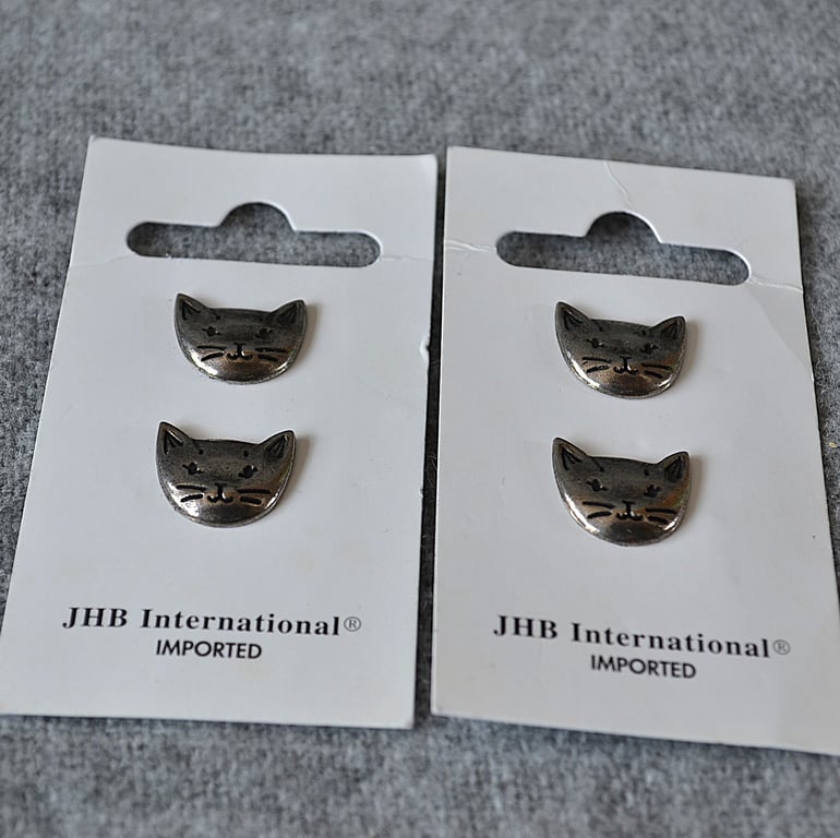 DESTASH: 4 Rare Vintage JHB International Metal Cat Head Buttons