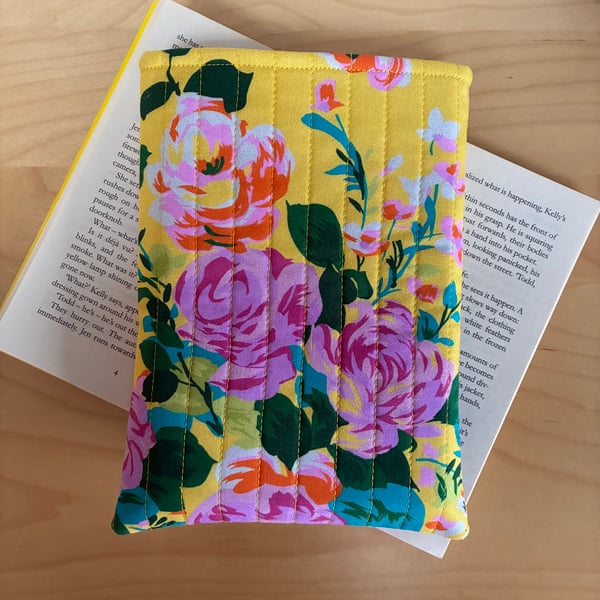 Bright Roses Fabric Quilted Book Sleeve 