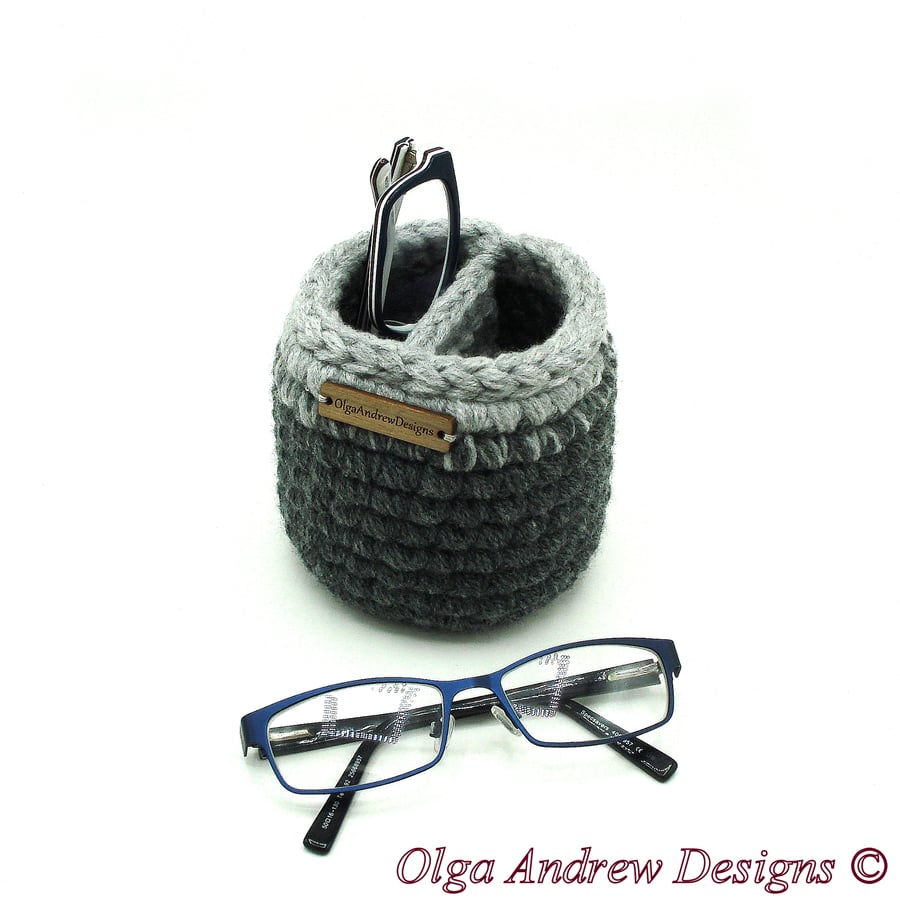 Two pair glasses stand, multiple eyeglass holder, double eyeglass storage