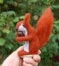 Needle felt red squirrel holding an acorn - Image 4