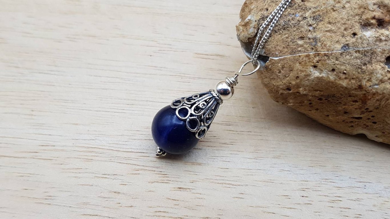 Sodalite cone pendant. Reiki Jewelry 