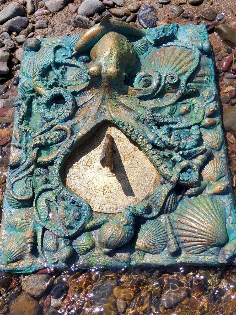 sculpture　hand　wa...　made　Octopuses　sundial　garden　Folksy