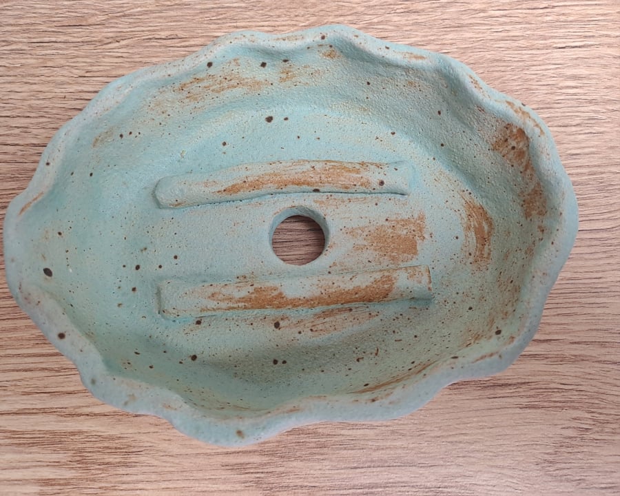 Ceramic soap dish