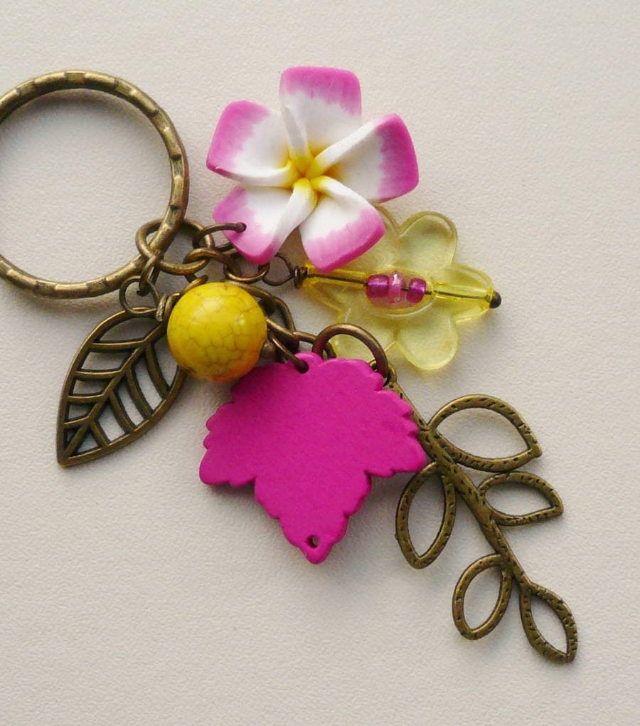 Keyring Pink and Yellow Antique Bronze Flower and Leaf Themed  KCJ1631
