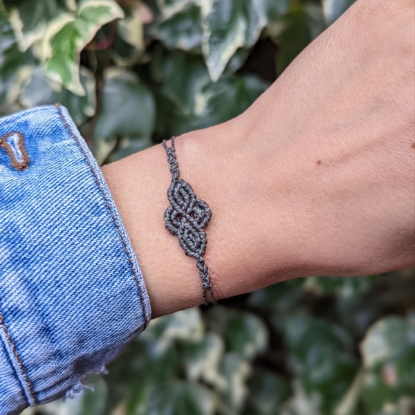 Macrame bracelet Boho , Festival .