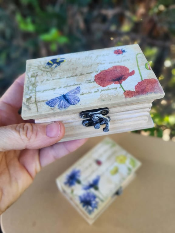 Small Floral Wooden Book Box - Wildflower Tiny Trinket Chest - Handcrafted Gift