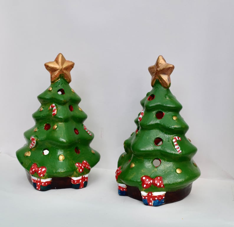 Hand-Painted Christmas Tree Tea Light Holder - Ceramic Christmas Candle Holder