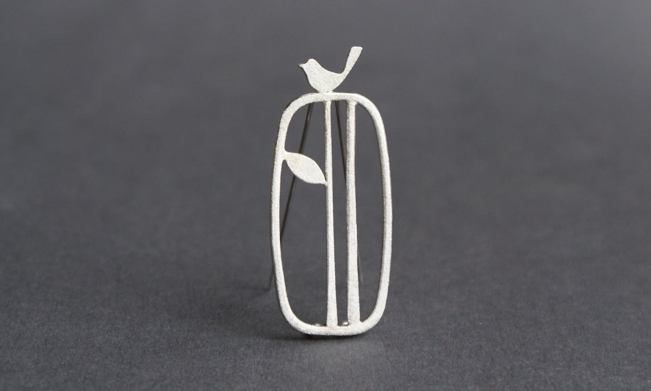 Edge of the woods portrait bird brooch